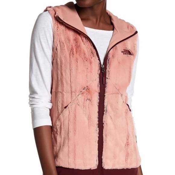 The North Face Furlander Faux Fur Vest 